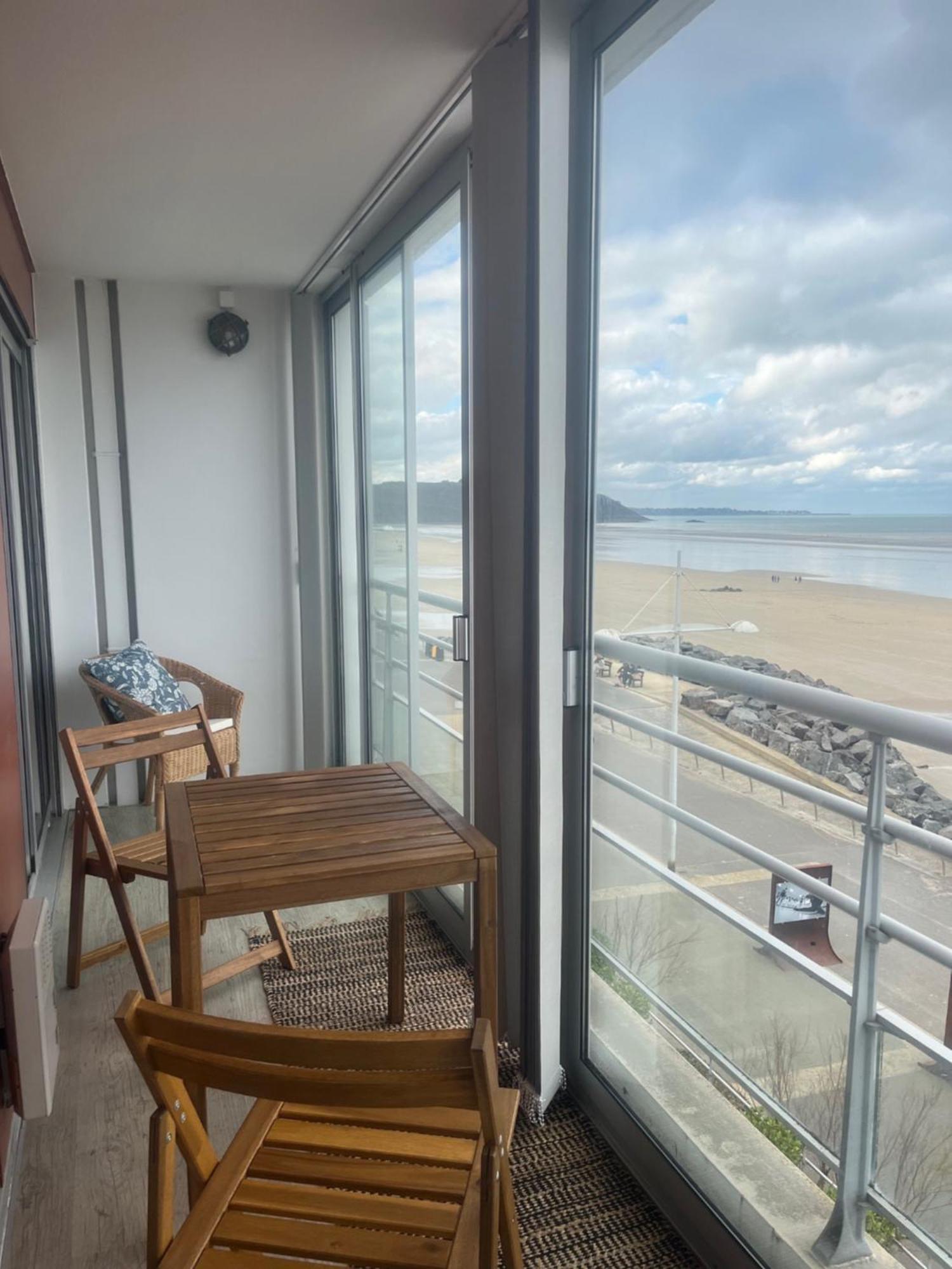 Les Pieds Dans L'Eau Apartment Plerin Ngoại thất bức ảnh