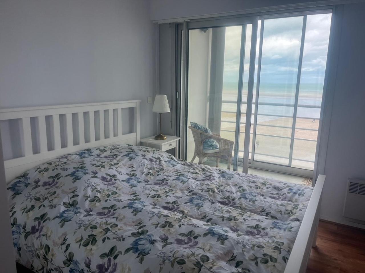 Les Pieds Dans L'Eau Apartment Plerin Ngoại thất bức ảnh